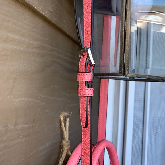 New Michael Kors Cynthia Domed Satchel Saffiano Retail $298 - Picture 7 of 11